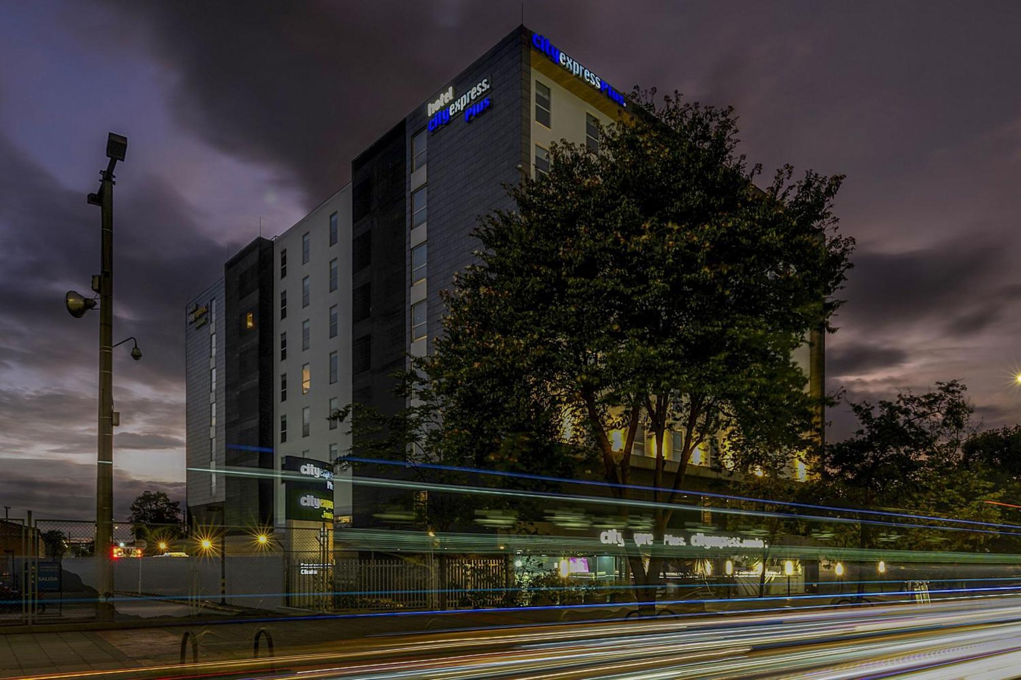 City Express Junior By Marriott Bogota Aeropuerto Bogotá Exterior foto